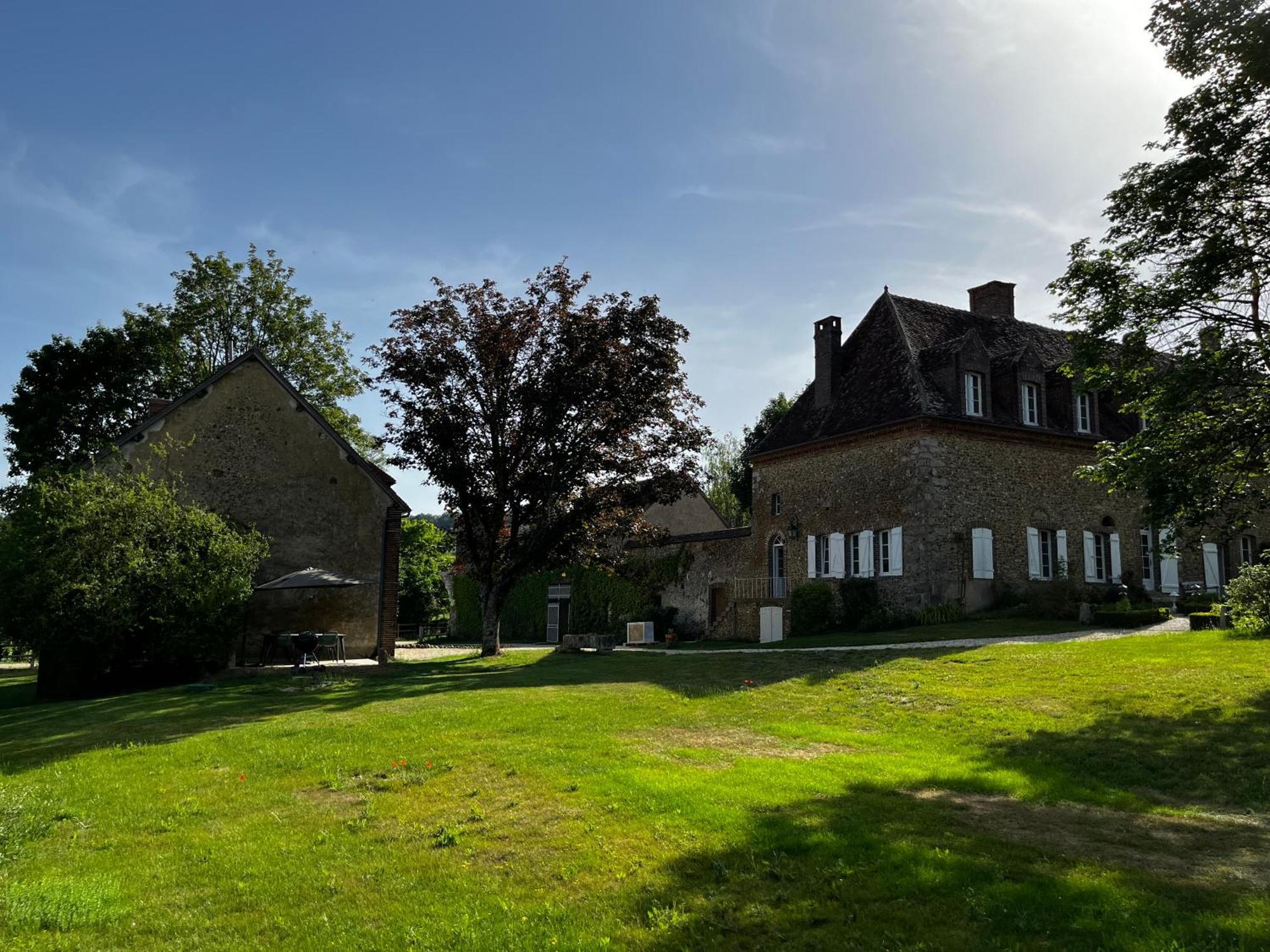 Maison D'Hotes Le Prieure Du Preux Sepeaux-Saint-Romain Eksteriør bilde
